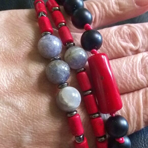 Red & Black Power Bracelet! Professional Wardrobe! Coral Hematite + Stone Beads - Picture 11 of 13